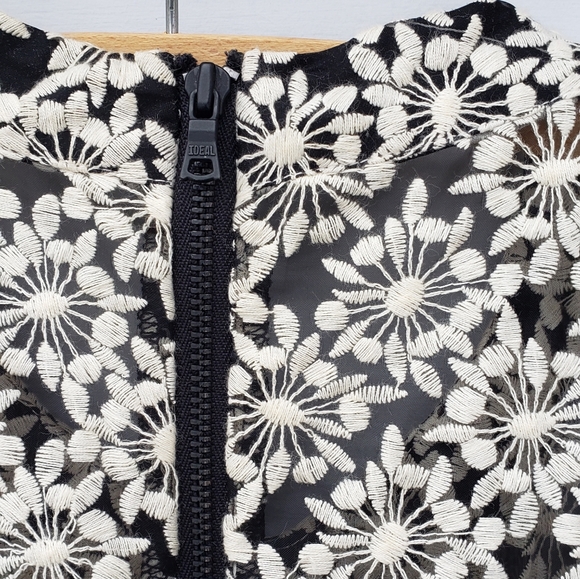 NWT Sam Edelman Embroidered Button Rom Dress - 10 - Picture 8 of 8